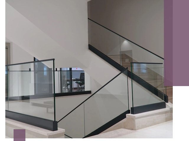 Стеклянные перила премиум-класса с установкой в Богородицке