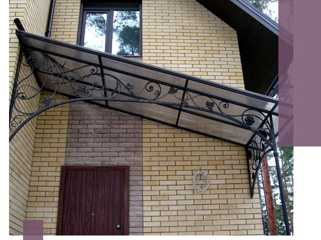 Односкатные козырьки из металла под ключ в Богородицке